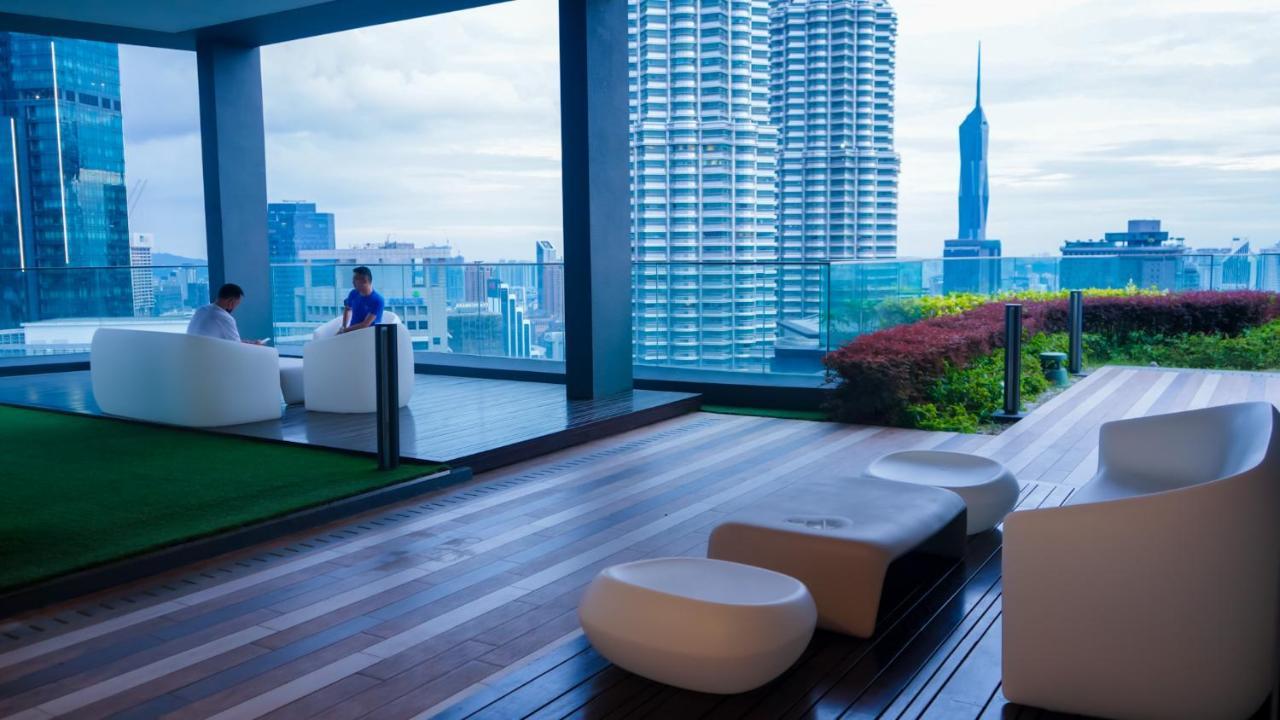 Axquisite Suites At Klcc Kuala Lumpur Exterior photo