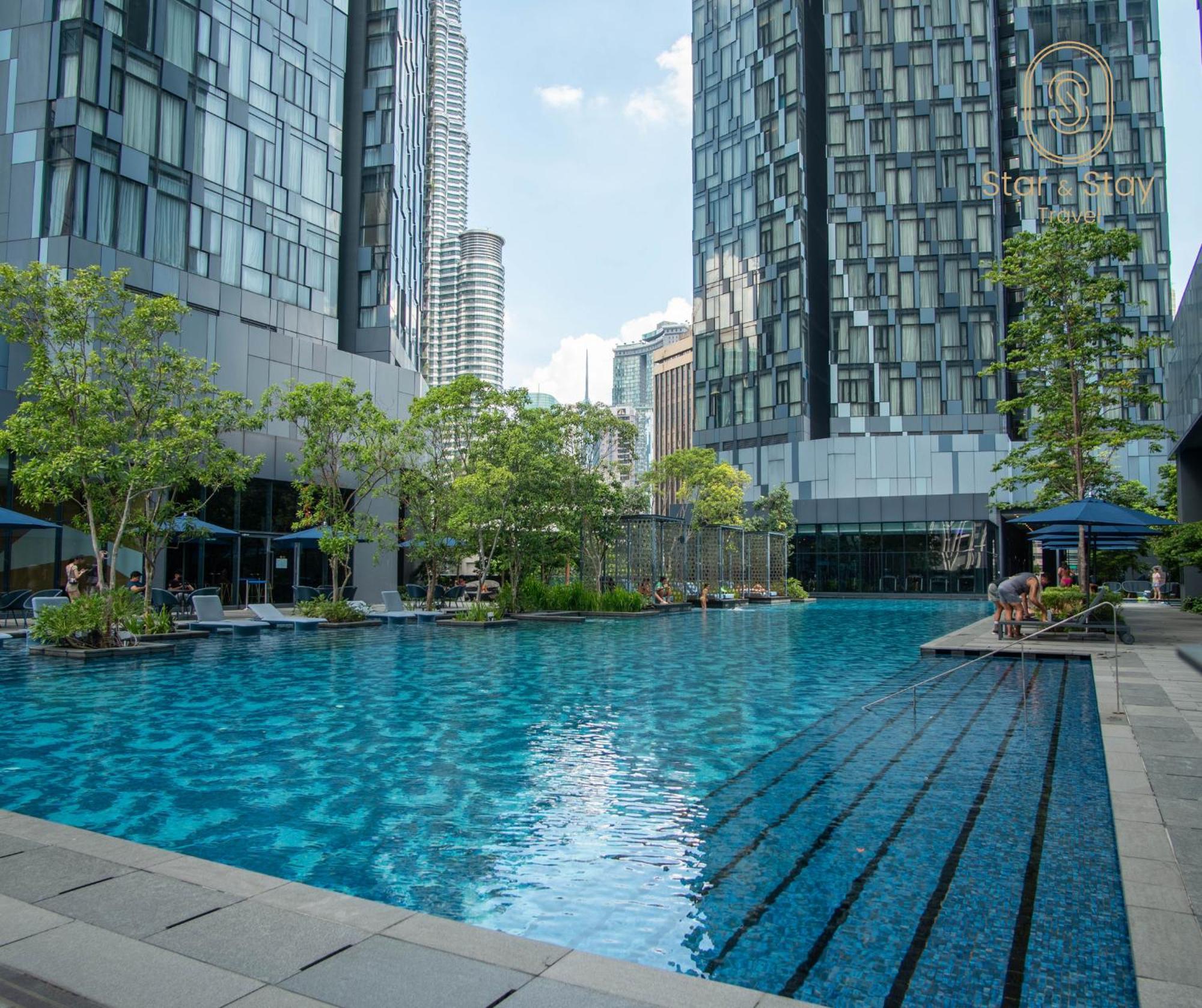 Axquisite Suites At Klcc Kuala Lumpur Exterior photo