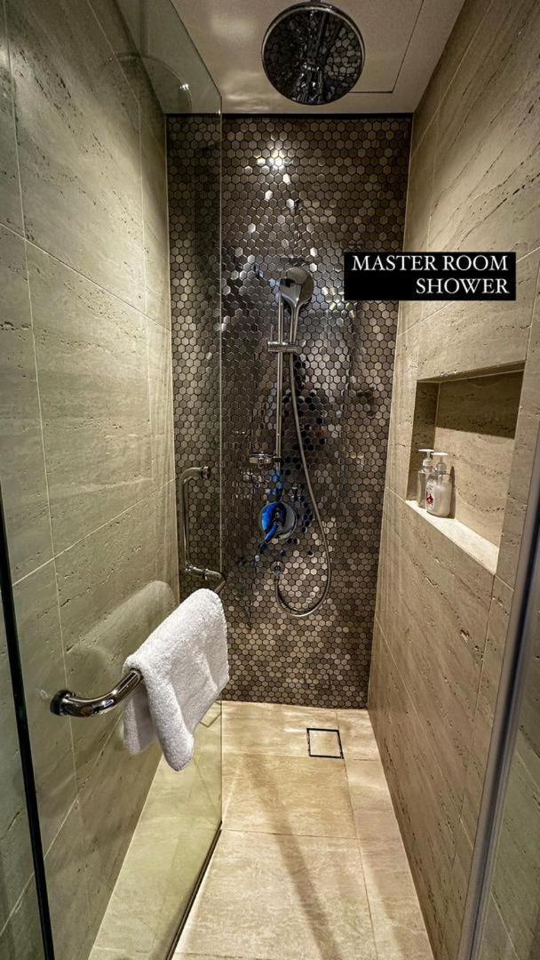 Axquisite Suites At Klcc Kuala Lumpur Exterior photo